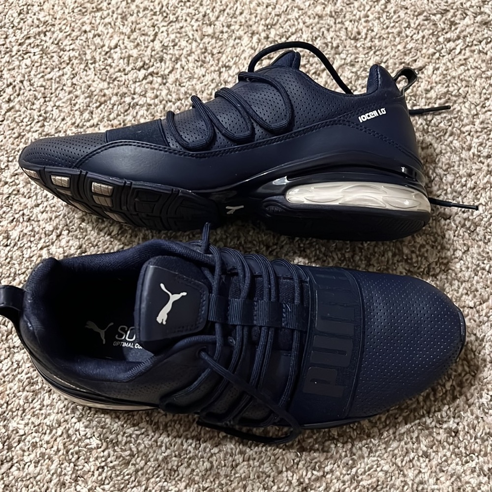 EUC Men’s Puma Navy Dark Blue Athletic Shoes